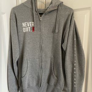 Men’s medium gray LiveFit zip up hoodie